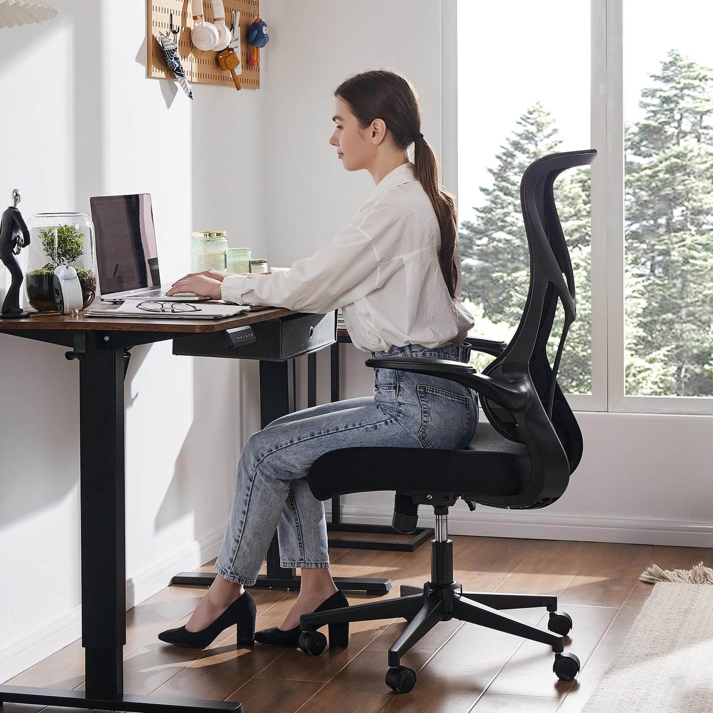 computer-mesh-chair#Color_Black